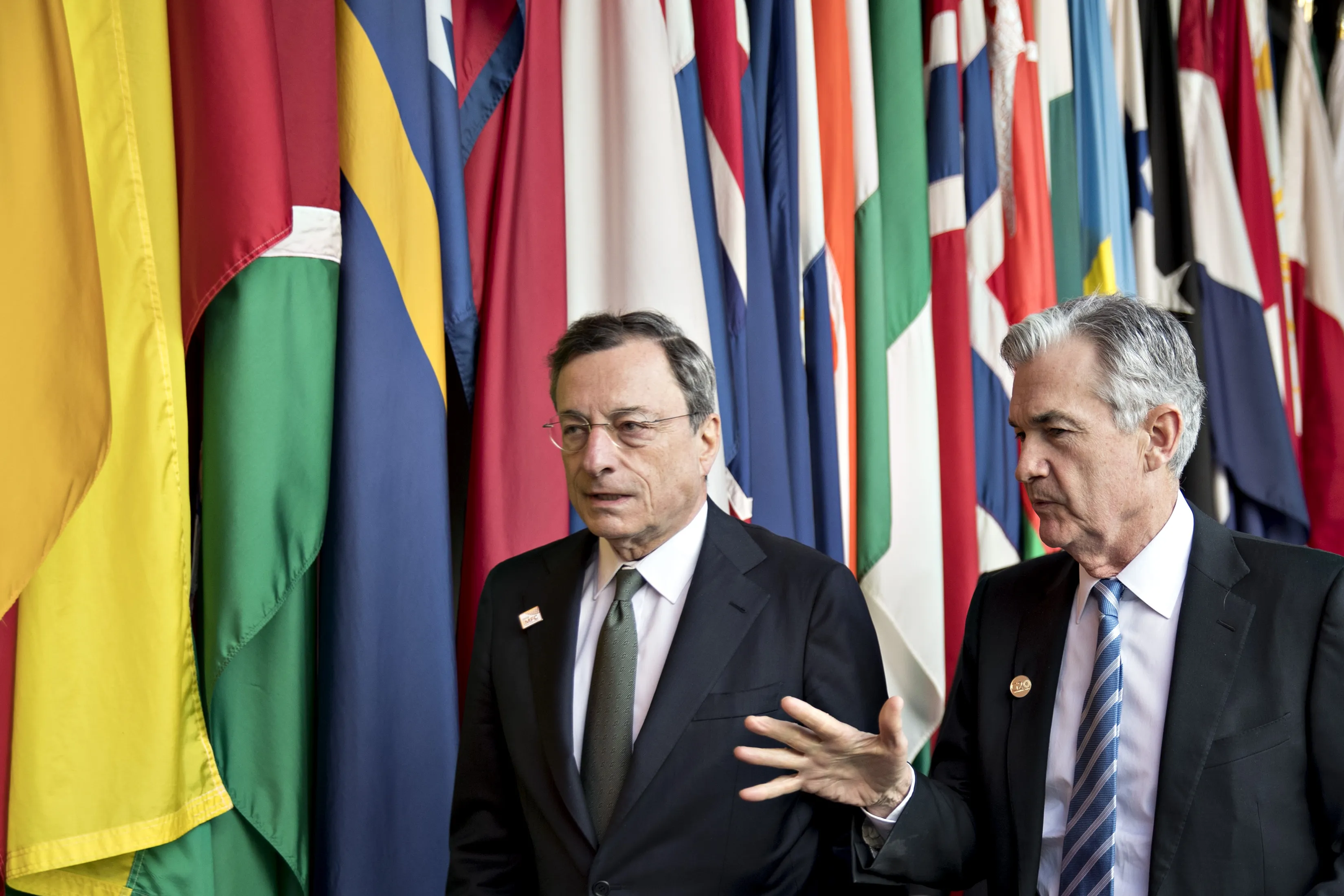 Mario Draghi and Jerome Powell