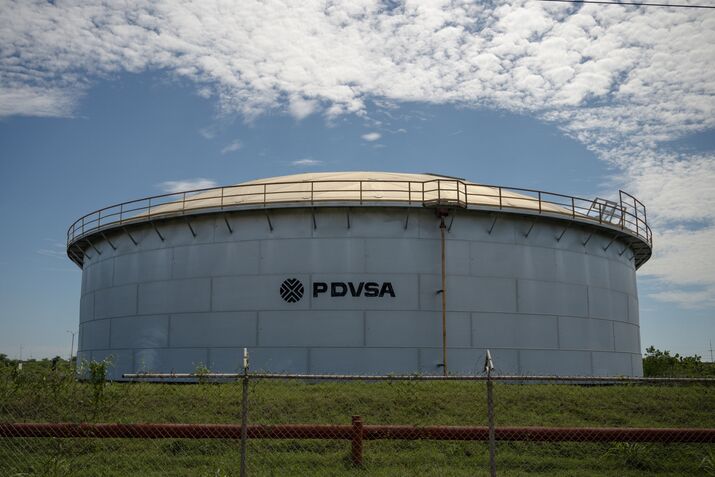 Venezuela Agrees To Grant US Exclusive Access To Oil Resources