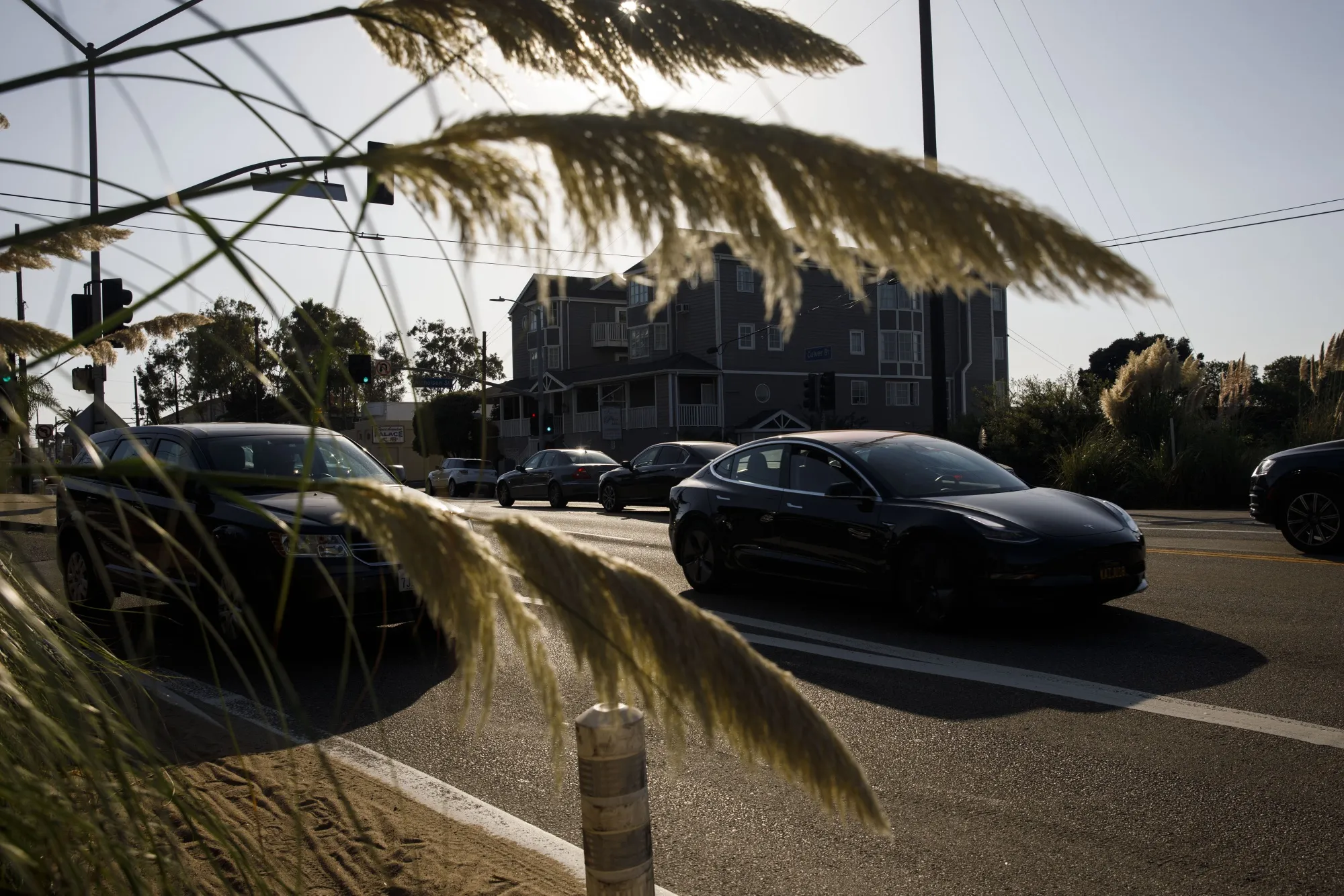Traffic In Los Angeles As EPA Curbs California's Authority To Limit Vehicle Emissions 