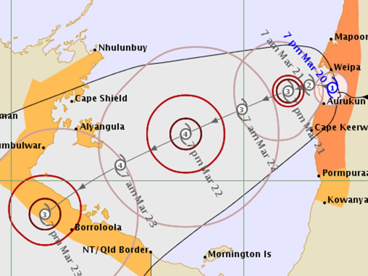 Cyclone Veronica Lurks Off West Australia Near Port Hedland - Bloomberg