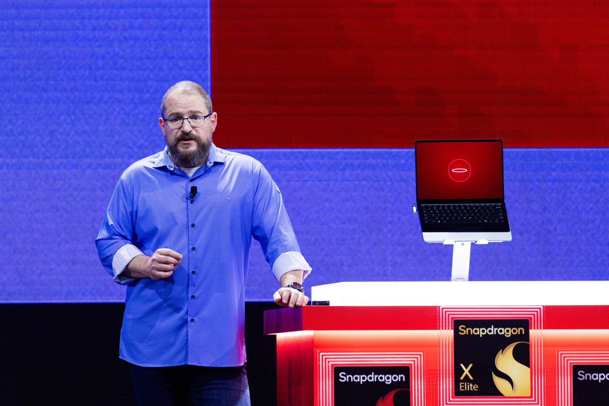 Qualcomm CEO Says Intel's Chip Production Not Good Enough Yet - Bloomberg Qualcomm CEO Says Intel's Chip Production Not Good Enough Yet - Bloomberg