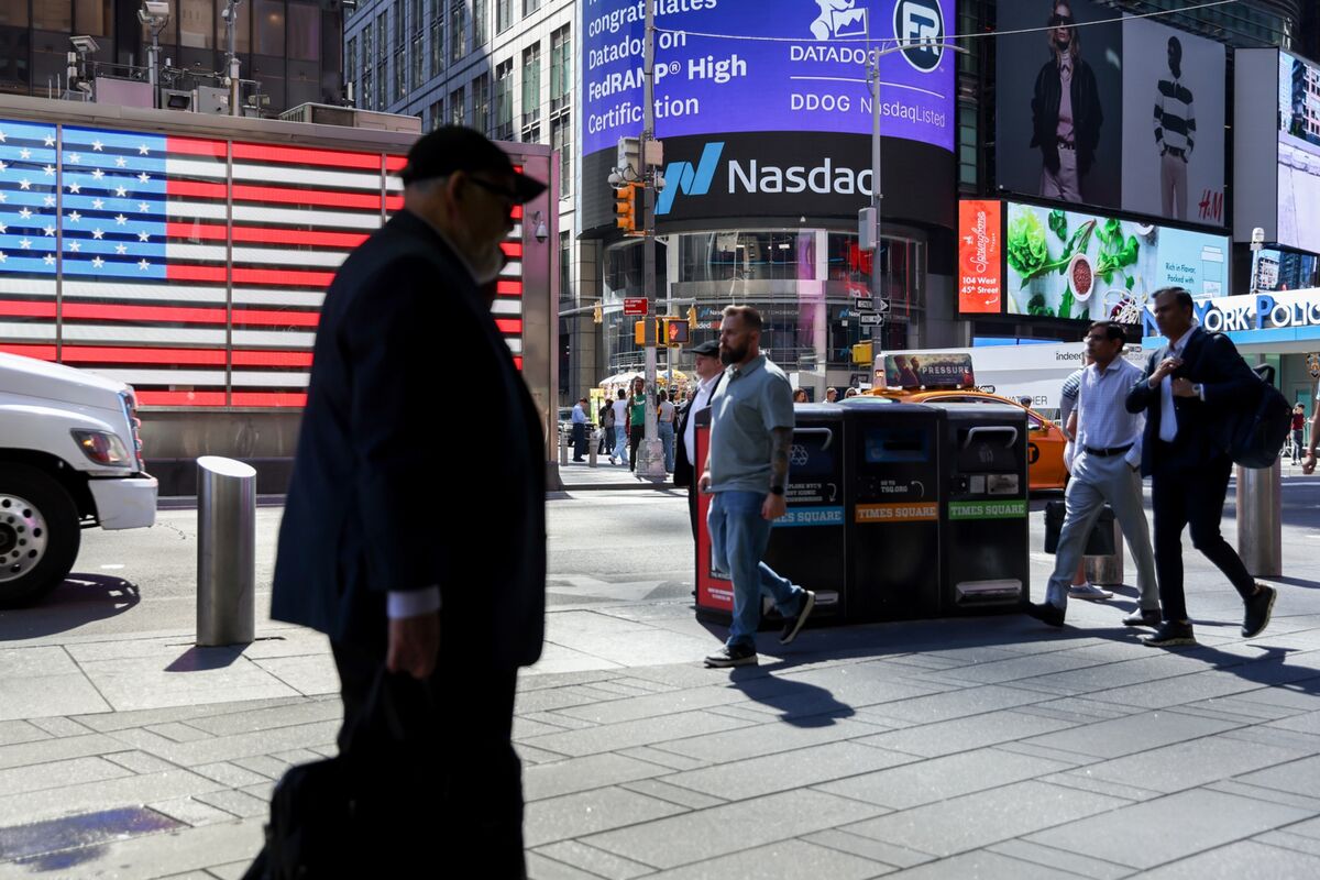 Tech Stocks Are Set for Another Tumble as Nasdaq Futures Slide