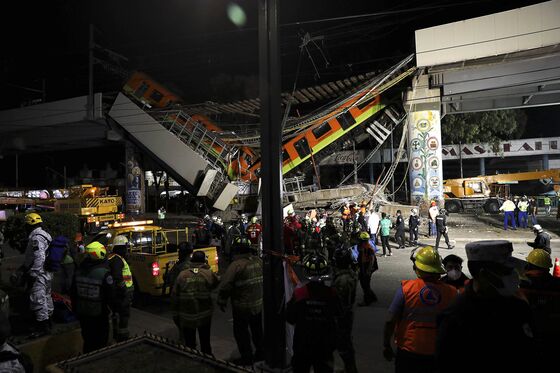 Carlos Slim’s Company Still Eligible for Mexico Contracts Despite Train Crash