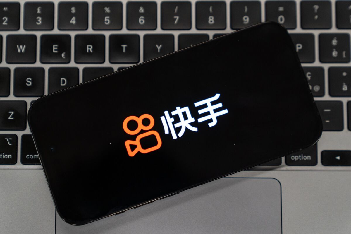 assets.bwbx.io image