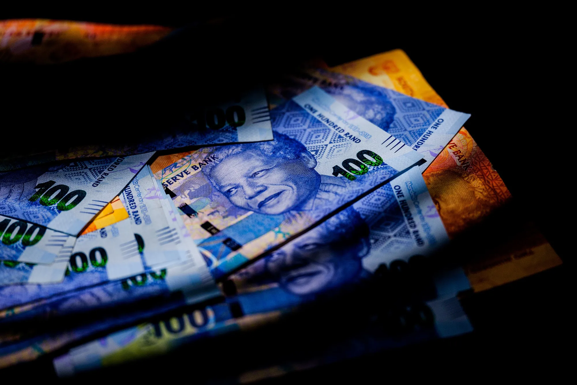 South African Rand Ousts Turkish Lira As Wild Child Of Emerging-Market Currencies