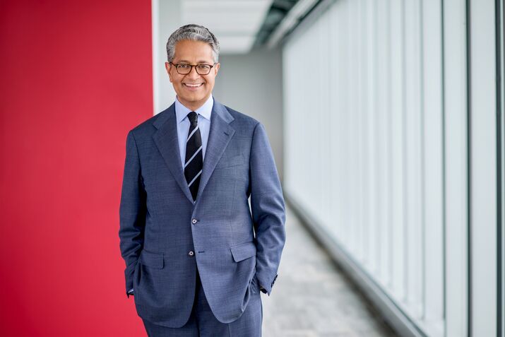 At Vanguard, the Man From BlackRock Ushers in a Quiet Revolution