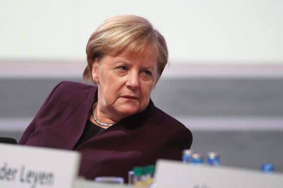 Merkel’s Partner Hit by Weak Polls as New Leaders Take Over