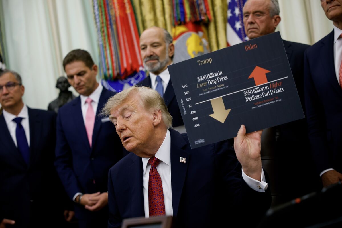 bloomberg.com - Lisa Jarvis - The White House Can't Hype Away Healthcare Sticker Shock