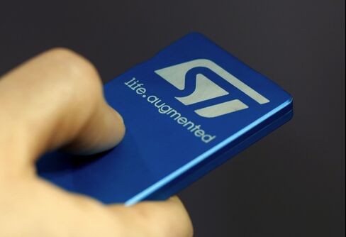 STMicro Lures Samsung With Hover Screen Amid Venture Exit
