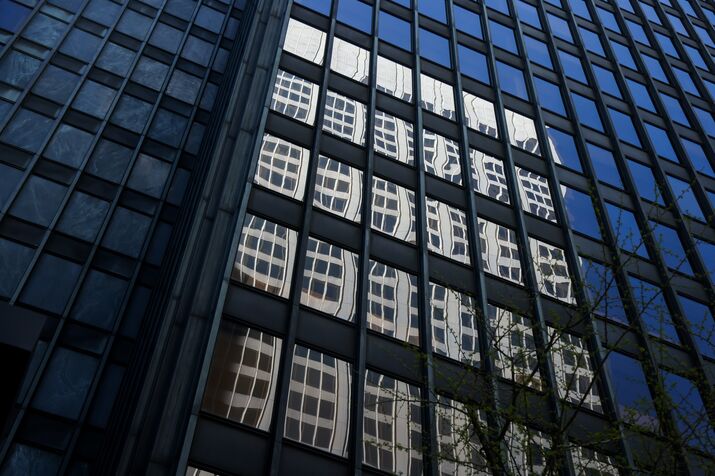 Blue Owl Fund Outlook Cut To Negative By Moody’s On Outflows
