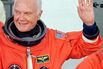 1481229074_John Glenn