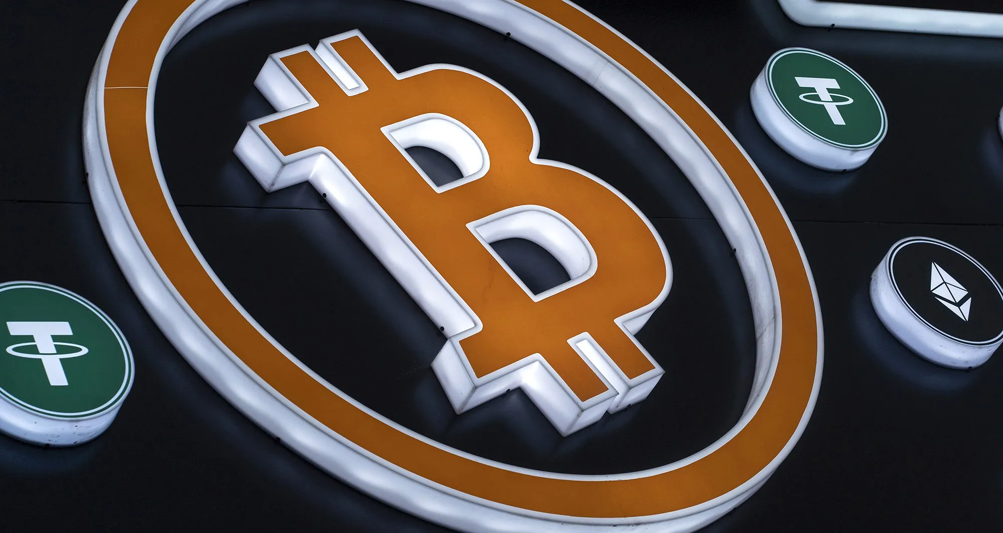 Early Crypto Investor Bo Shen Says He Lost $42 Million in Wallet Hack -  Bloomberg