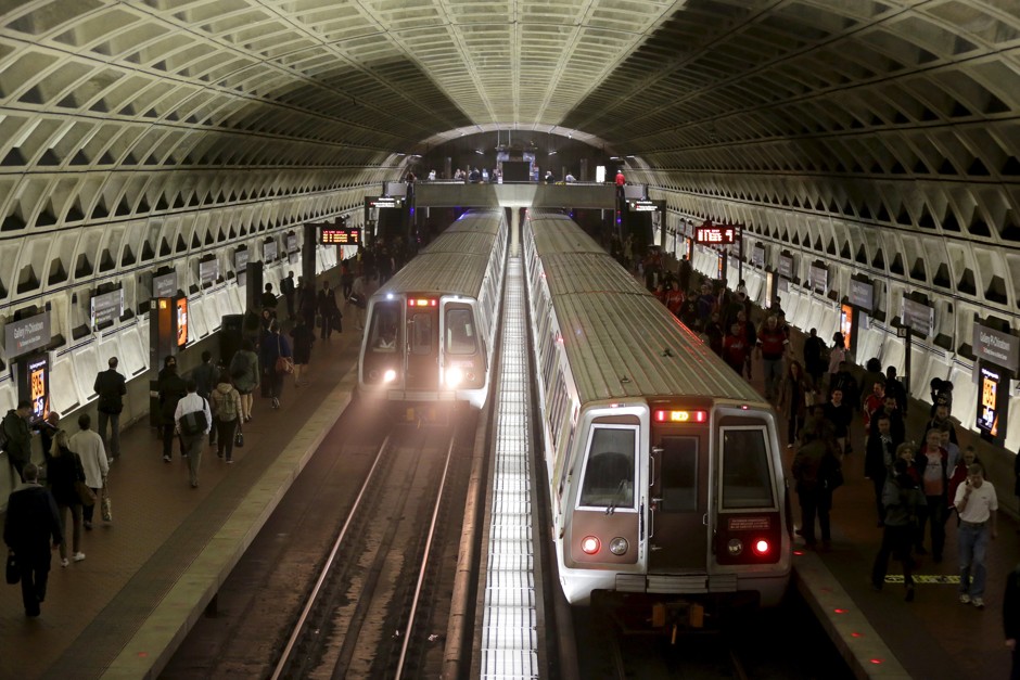 A whiter shade of gray: Painting Metro's iconic vaulted ceiling is asking for trouble, say the system's original designers. 