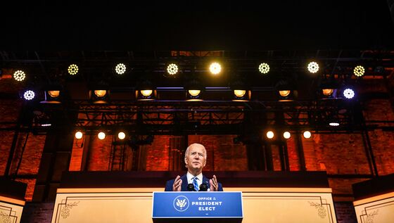 Biden Casts Somber Tone in Thanksgiving Speech Focused on Covid