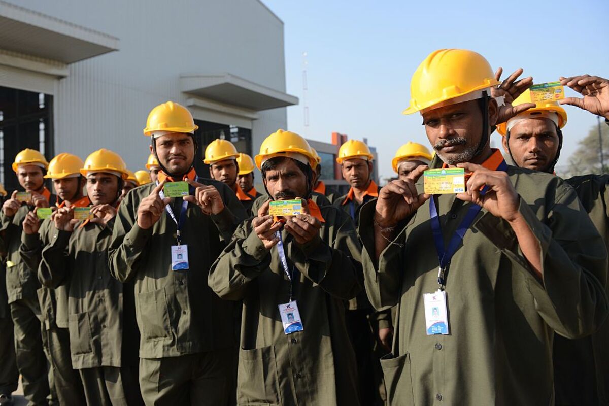 Missing From India's Budget: Jobs - Bloomberg