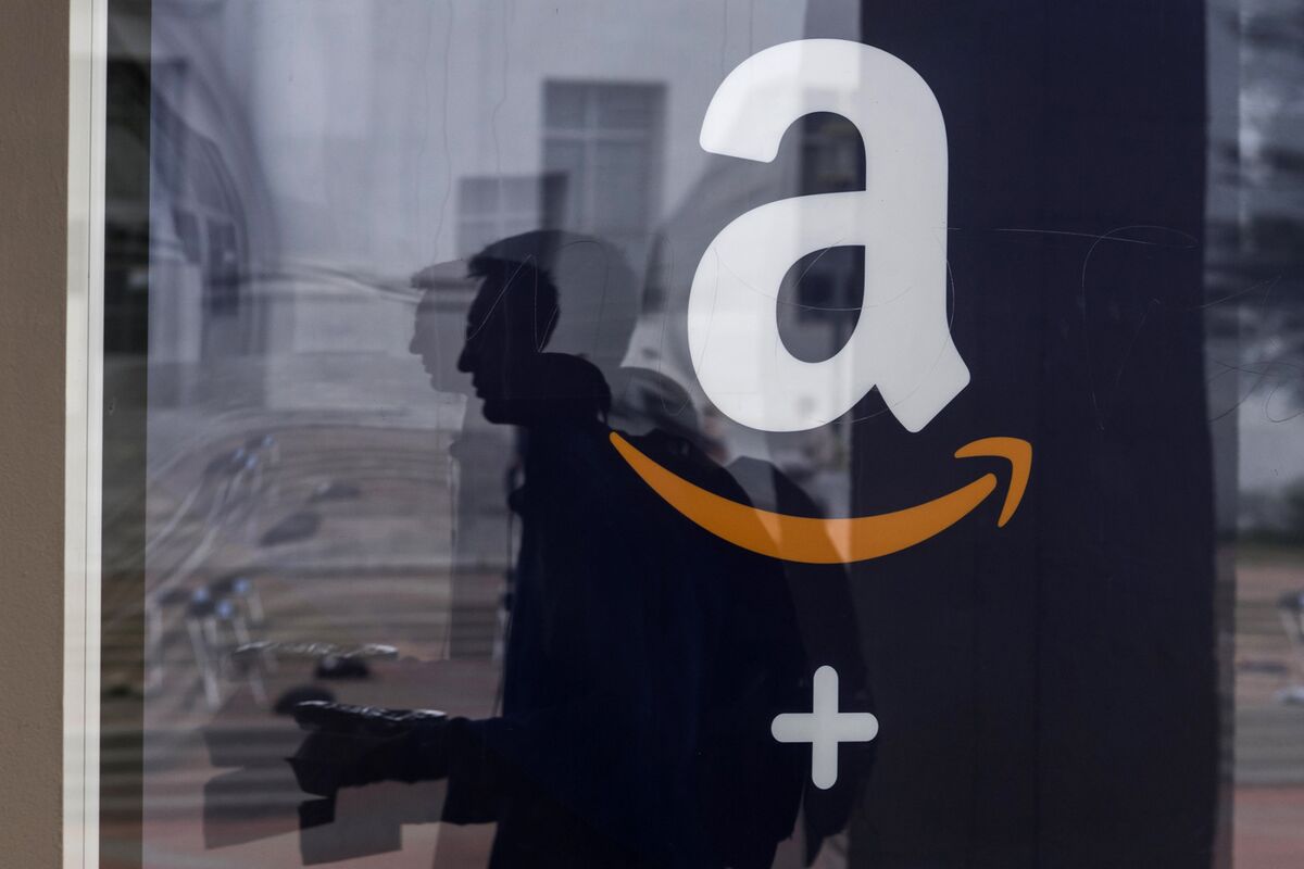 Amazon Threat Causes Shakeout in the Health-Care Industry - Bloomberg