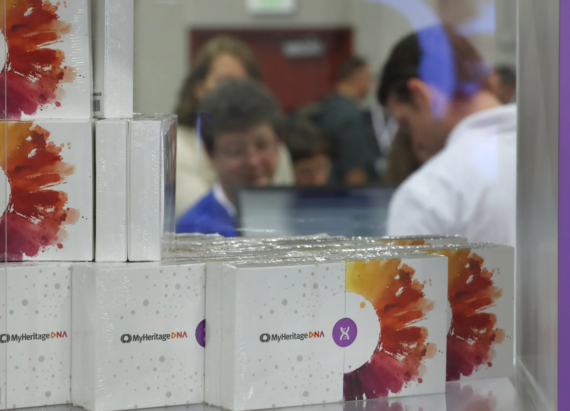 MyHeritage DNA kits.