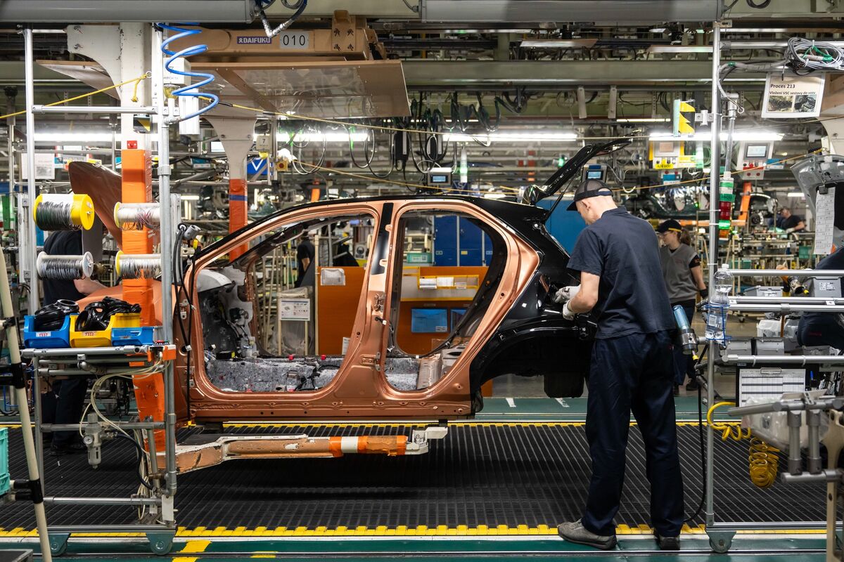 assets.bwbx.io image