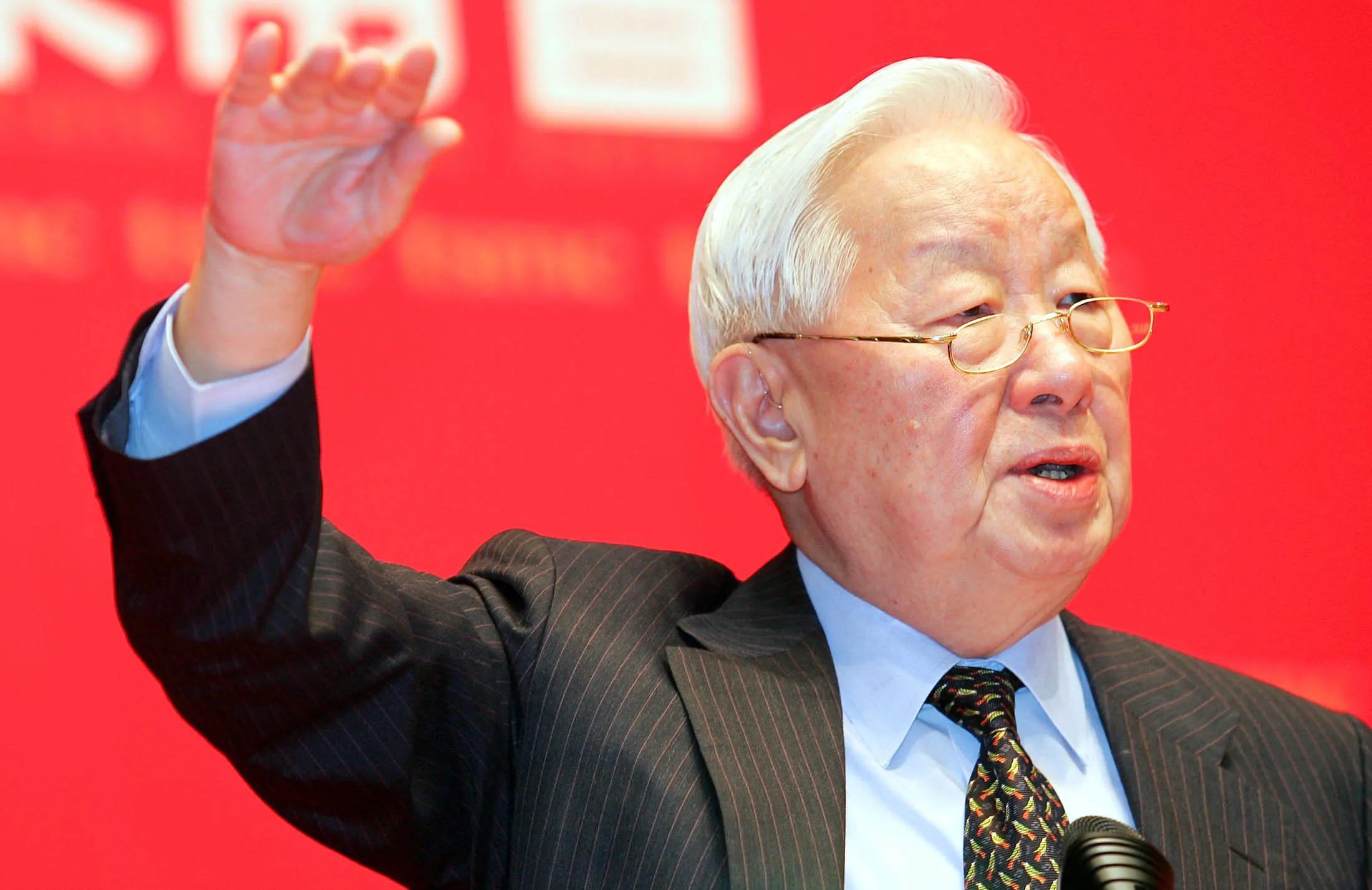 Morris Chang.

