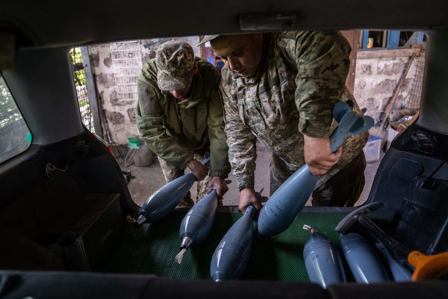 Ukraine Calls for CzechLed Ammo Shipments to Start in June Bloomberg