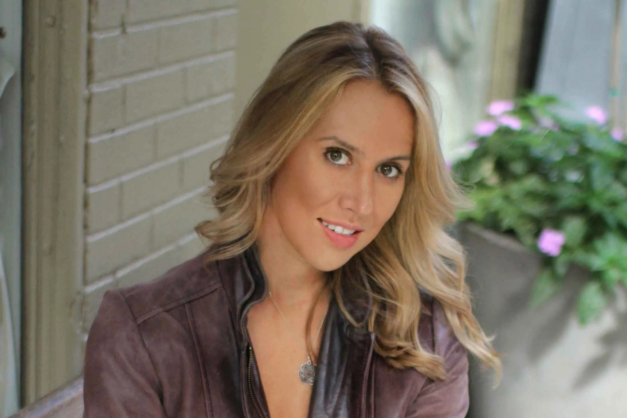 Jo Piazza.
