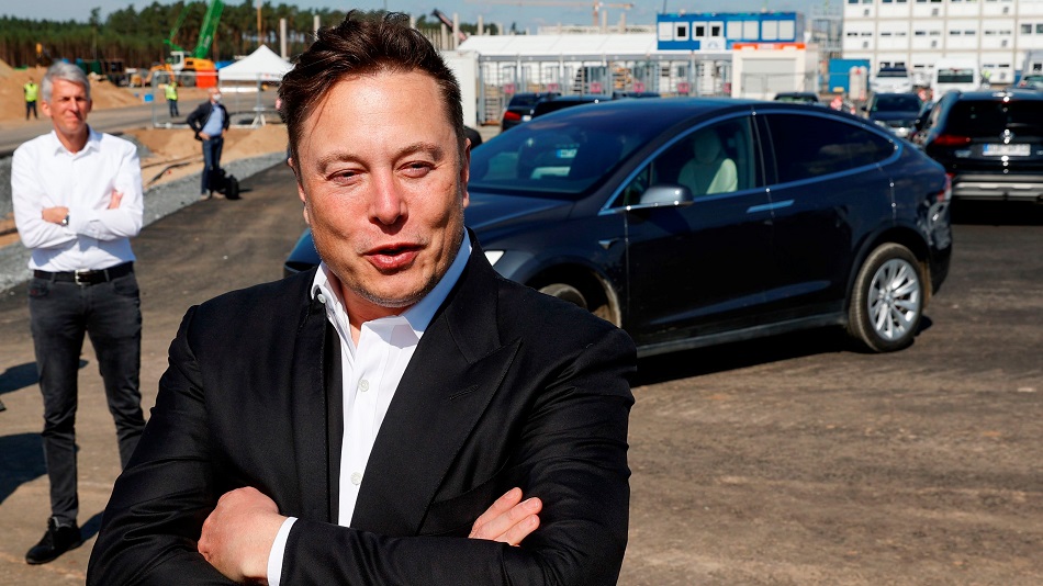 Tesla’s Board Faces Criticism as Musk’s Troubles Grow