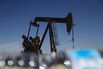 U.S. Oil Industry Prioritizes Output Over Debt 