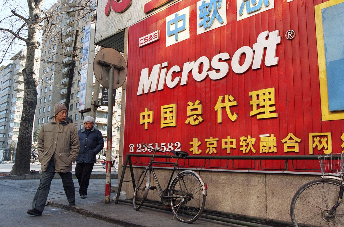 Microsoft’s Long History in China Complicates Potential TikTok Deal - Bloomberg Microsoft’s Long History in China Complicates... 