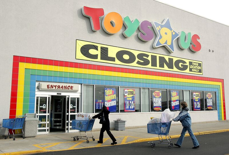 Toys R Us Will Close 180 Stores Across the US - The Brick Fan