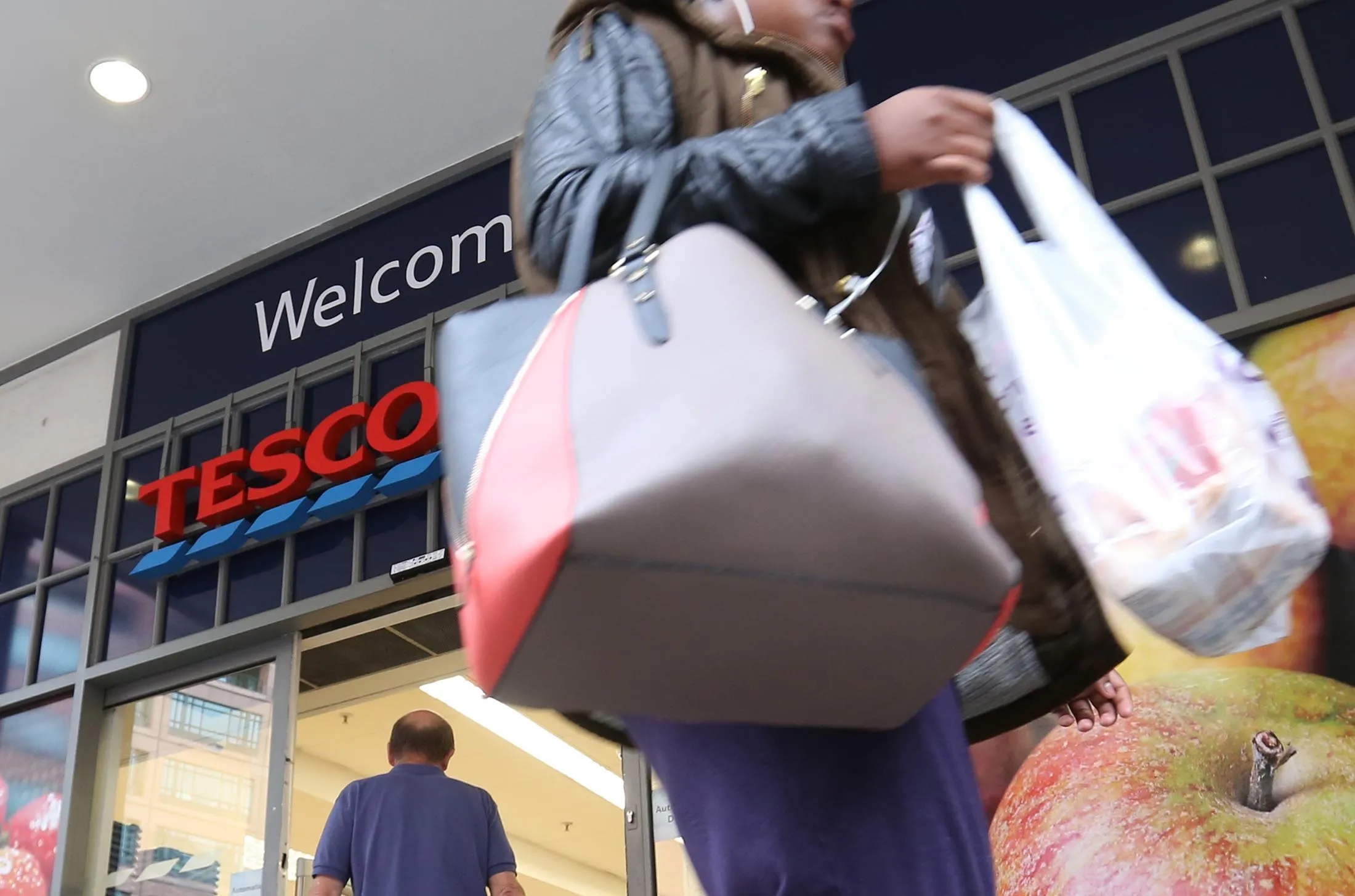 Tesco Plc Stores As Retailer Cuts Dividend 75% On Lower Outlook