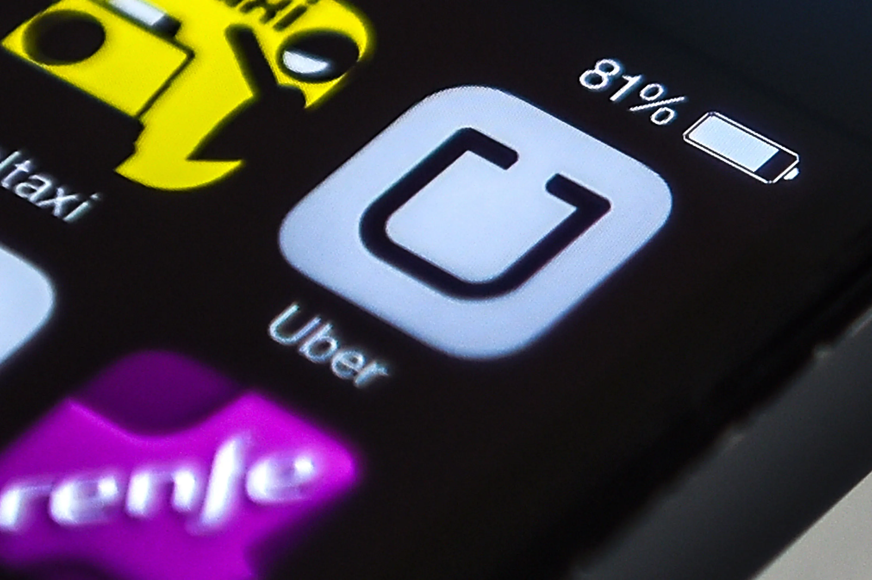 1480420206_UBER_001