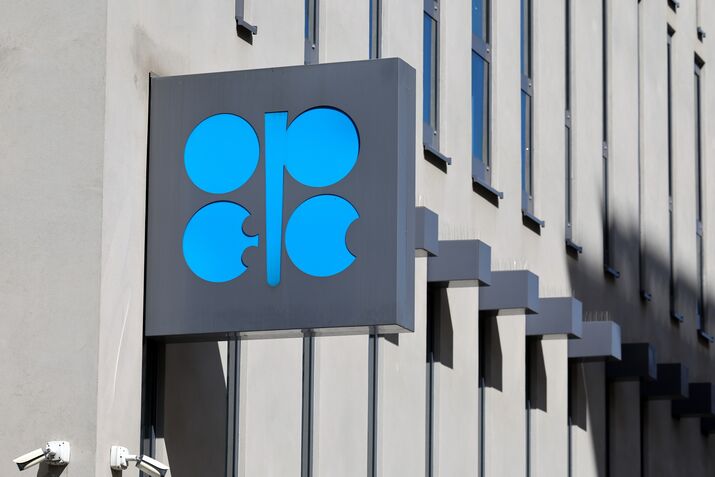 UAE to Leave OPEC in May as Iran War Reshapes Oil Market 
