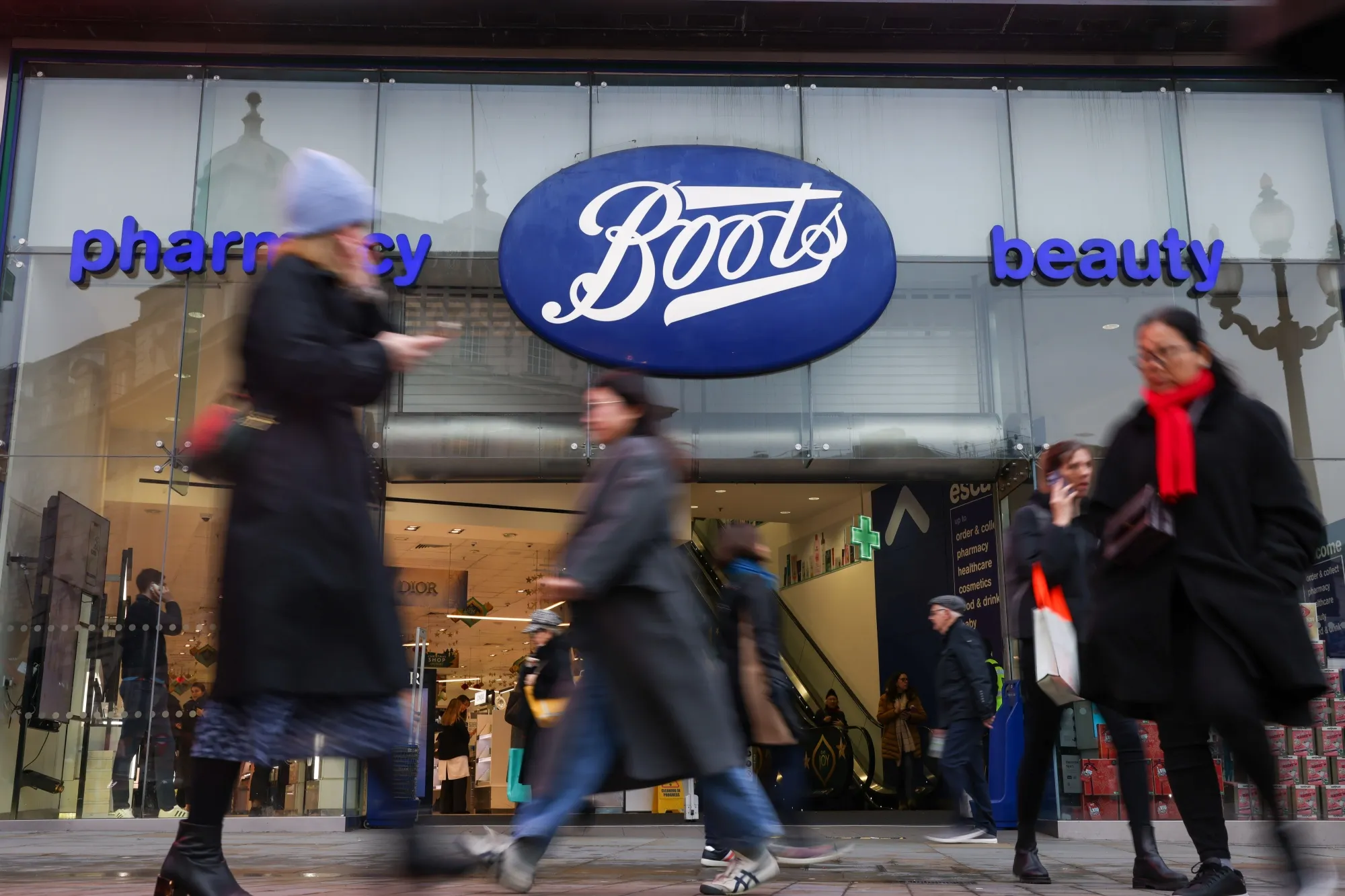 Boots £7bn Weston Acquisition Opens UK O2O Expansion for Health & Beauty Sellers