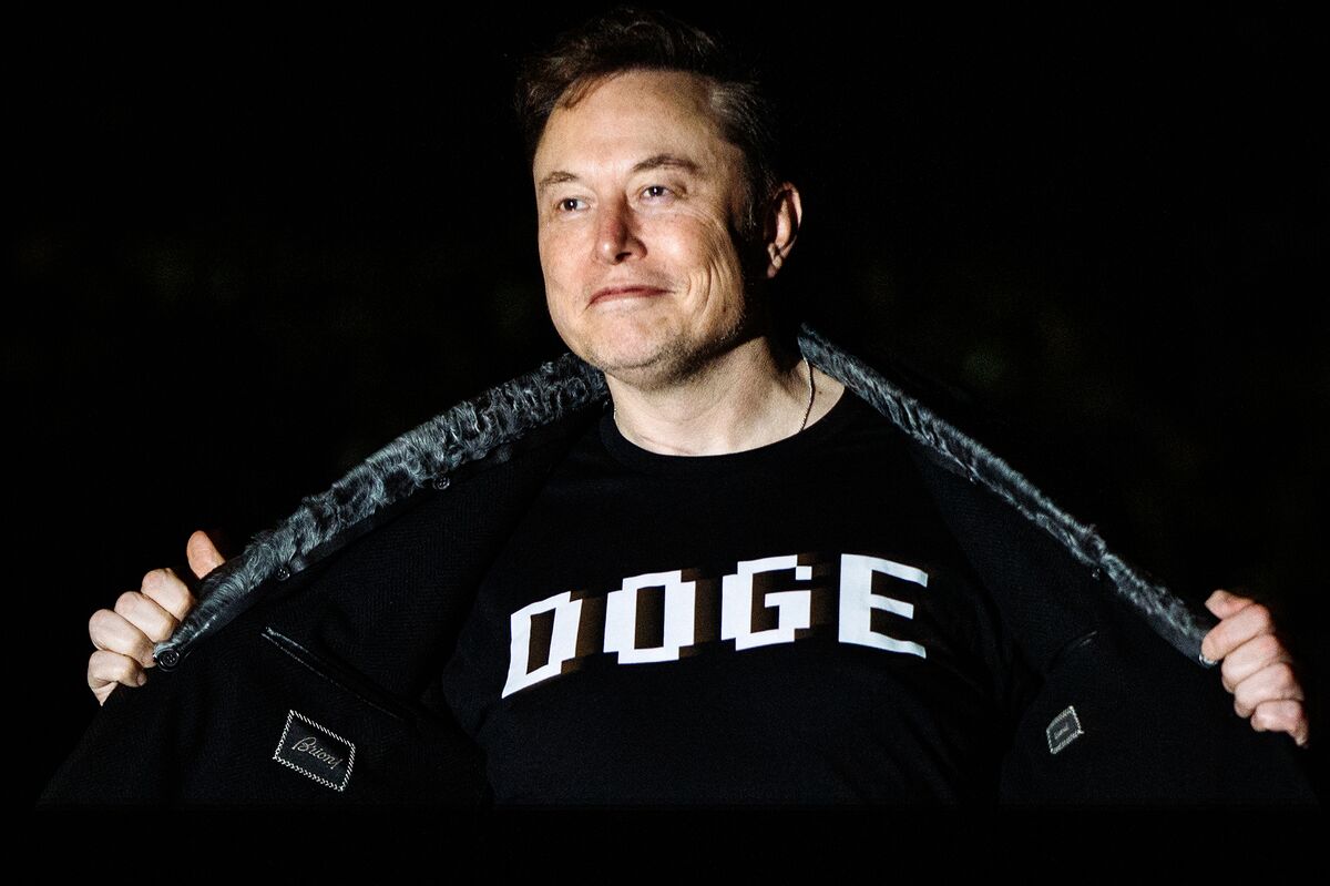 Trump Administration Fights Bid to Get Musk to Testify on DOGE
