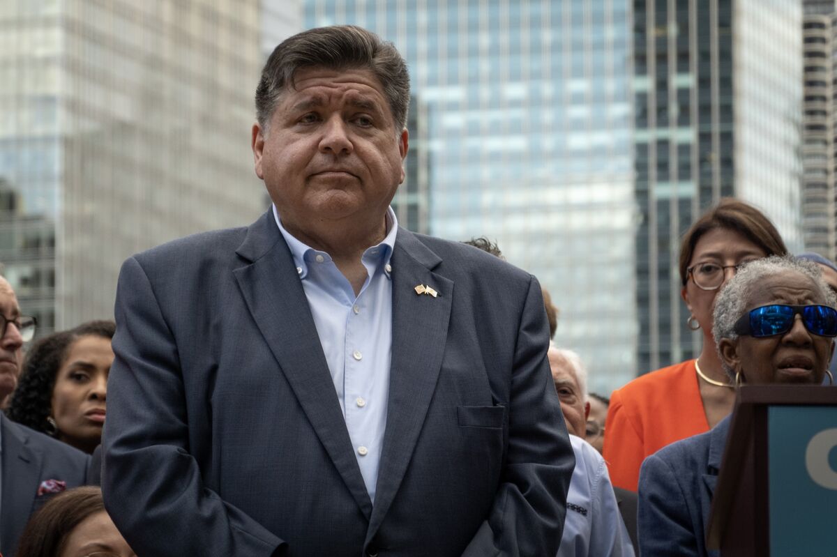 Can Pritzker Keep the National Guard Out of Chicago?