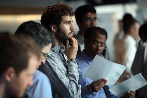 Free Work Entices Businesses to Hire Long-Term Unemployed
