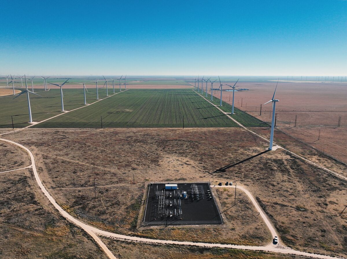 Bitcoin Miner MARA Buys Texas Wind Farm as AI Crowds Out Crypto