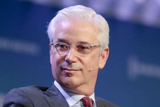 Wells Fargo Sheds Its Asset Manager as Scharf Reshapes Bank