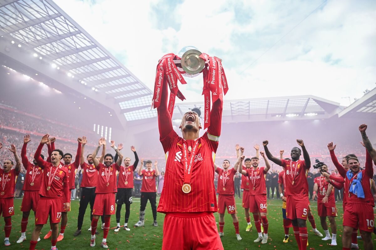 Liverpool FC Suitors Want to Become Majority Owners of Club