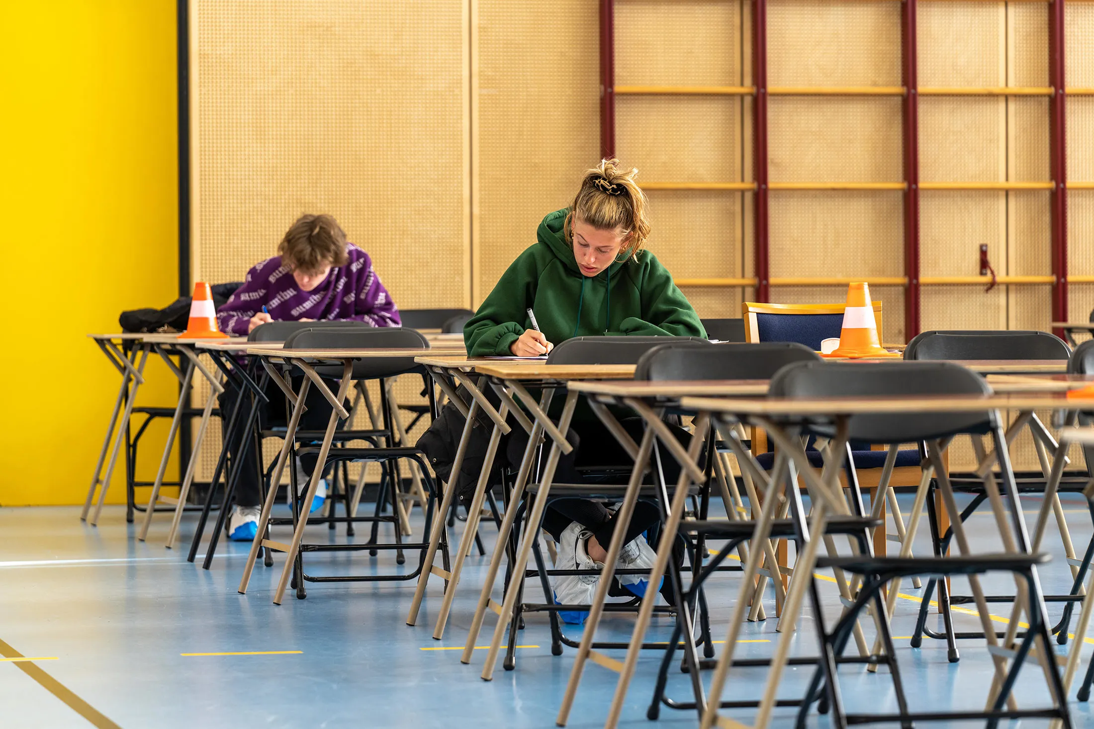 Re-exams have started for five students of the Kennemerlyceum in Overveen, Netherlands on April 21.