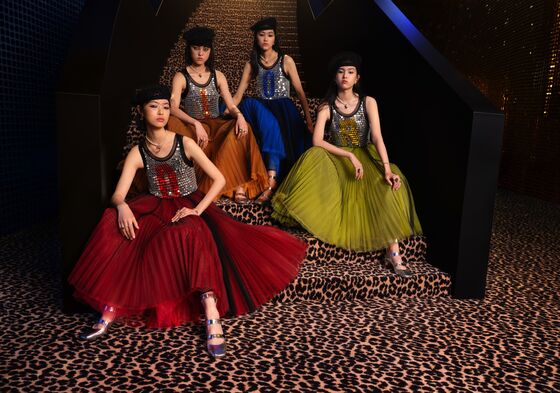 Dior Demand in China Gives LVMH a $10 Billion Covid-Proof Boost