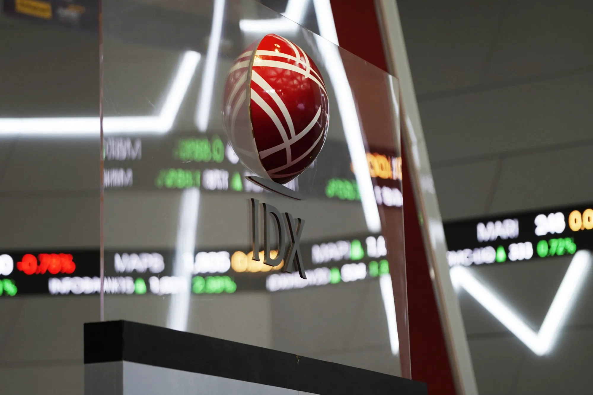 Inside The Indonesia Stock Exchange (IDX) As Jokowi Wins New Term