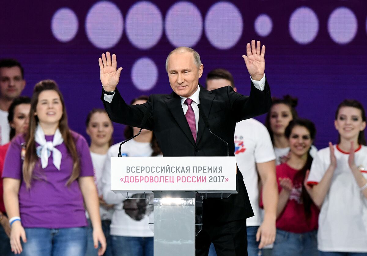 It’s Official: Putin Says He’ll Run For Re-Election - Bloomberg