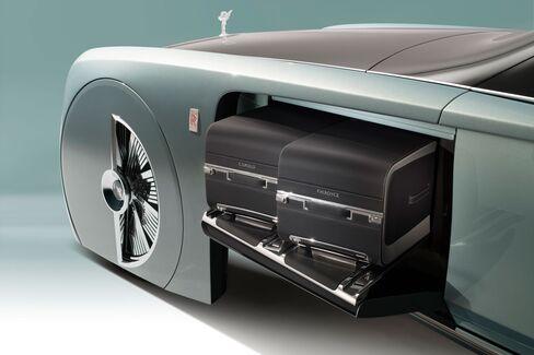 The Vision Next 100 comes with two specialized trunks.