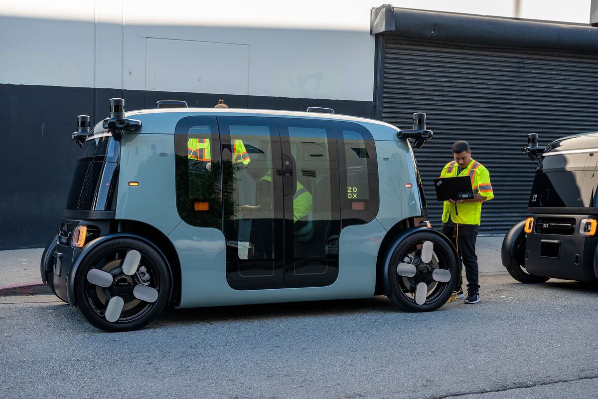 Zoox Recalls Robotaxis After Incident at Smoky Scene of a Fire