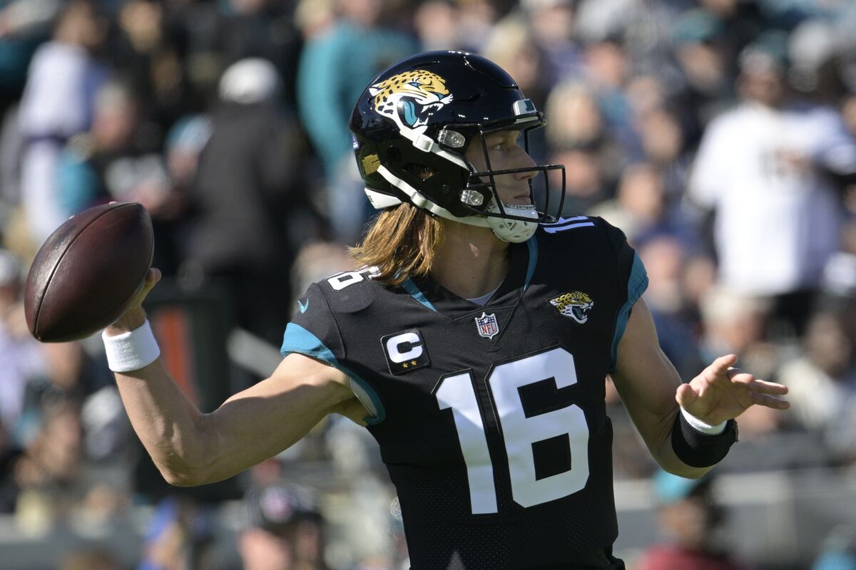 Jaguars, Jets Kick Off Week 16 Still in the Playoff Chase - Bloomberg