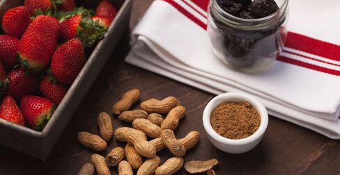 Peanut butter and jelly ingredients. That little cup is full of cricket flour.