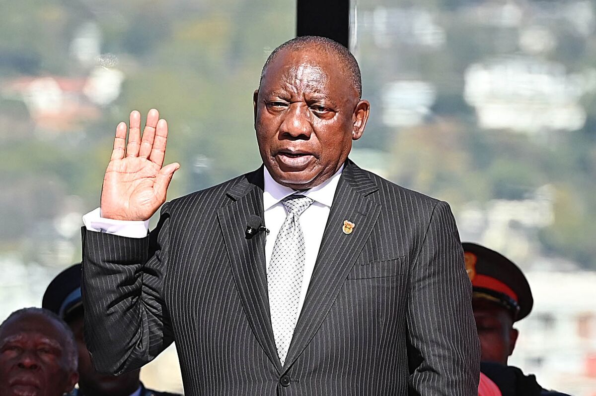 South African Elections: Ramaphosa Consults on New Cabinet - Bloomberg