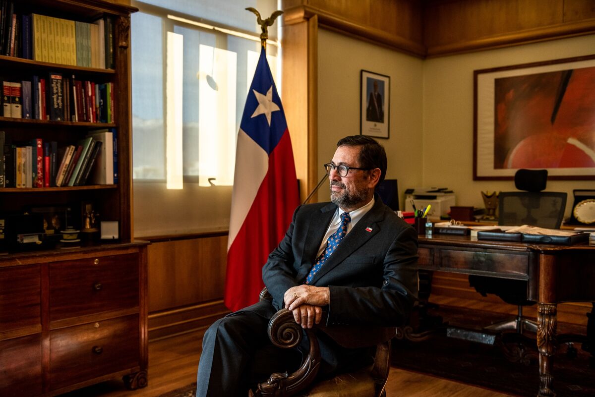 Chile Is Seeking a Diplomatic Reset with Venezuela to Deport Migrants