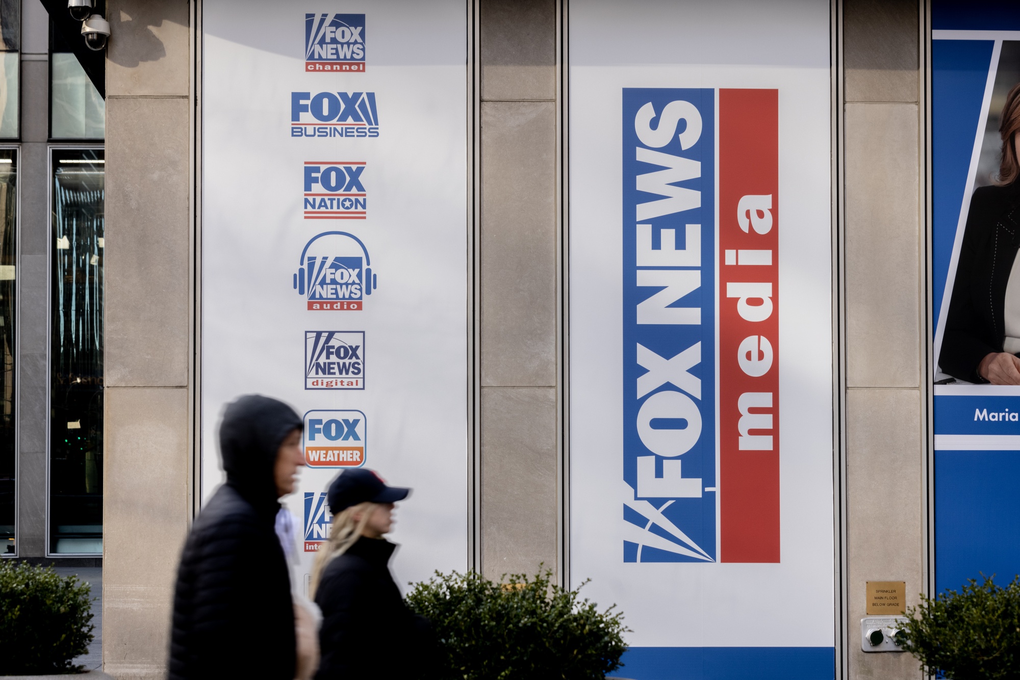 Former Fox News producer Abby Grossberg calls the network a 'big corporate  machine that destroys people